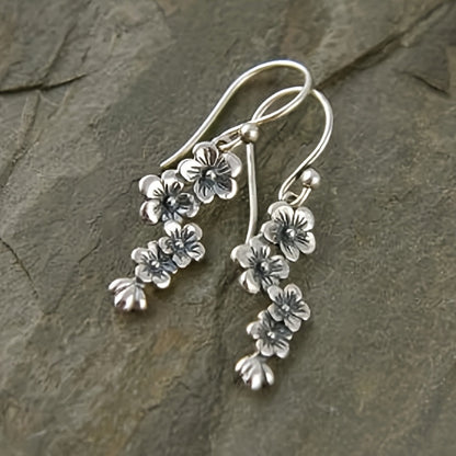 Vintage Daisy Drop Earrings
