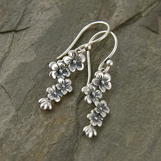 Vintage Daisy Drop Earrings