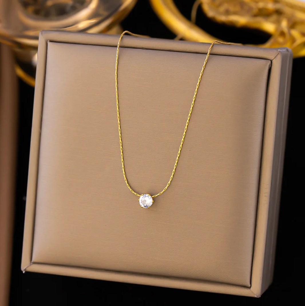 Exclusive Golden Diamond Necklace