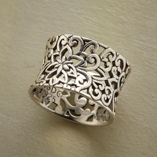 Calm - Vintage Silver Hollow Ring