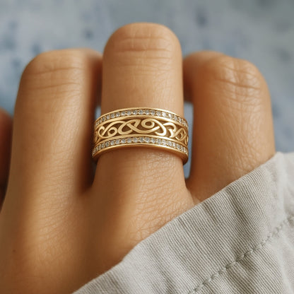 Bright Hollow Gold Ring