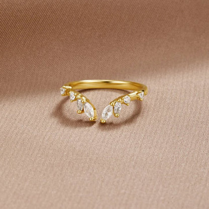Peace - Crystal Gold Vine Ring