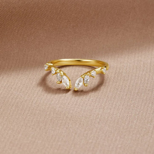 Peace - Crystal Gold Vine Ring