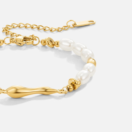 Lov Freshwater Pearl Bracelet